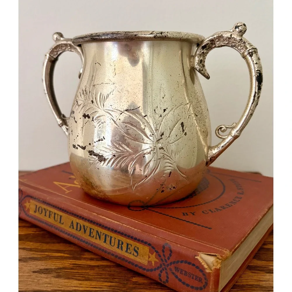 Antique Union Silver Plate Co Double Handle Sugar Bowl Etched Floral Metalware